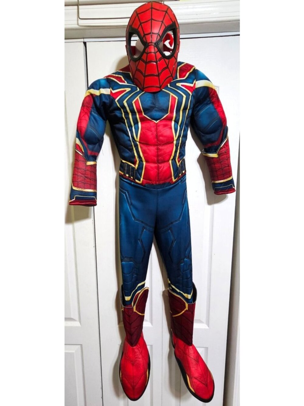 Marvel Avengers Endgame Iron Spider Muscle Costume Boys 8-10 Spiderman Halloween